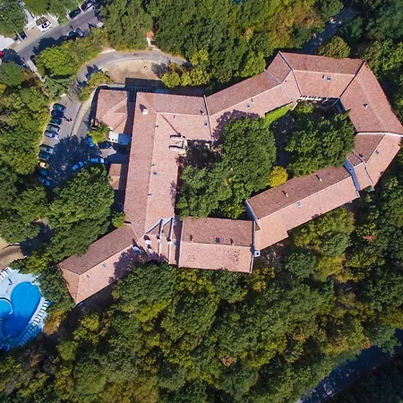 מלון Preslav גולדן סנדס