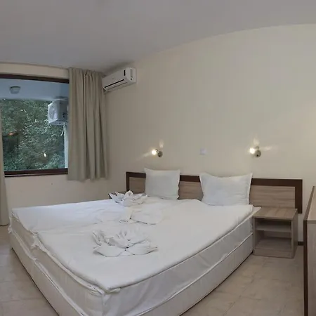 ホテル Preslav ゴールデンサンド