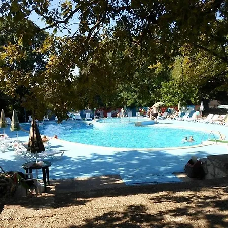 Preslav Hotell 3*