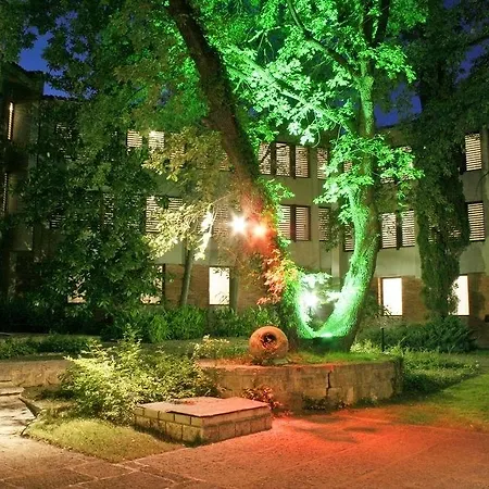 Hotel Preslav 3*