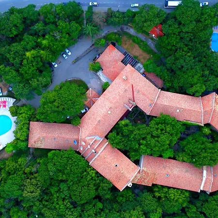 Preslav Hotell 3*
