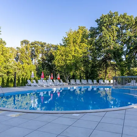 Preslav Hotell 3*
